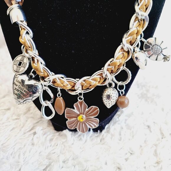 New Boutique necklace Love the Lord your God with all your heart - Picture 2 of 11